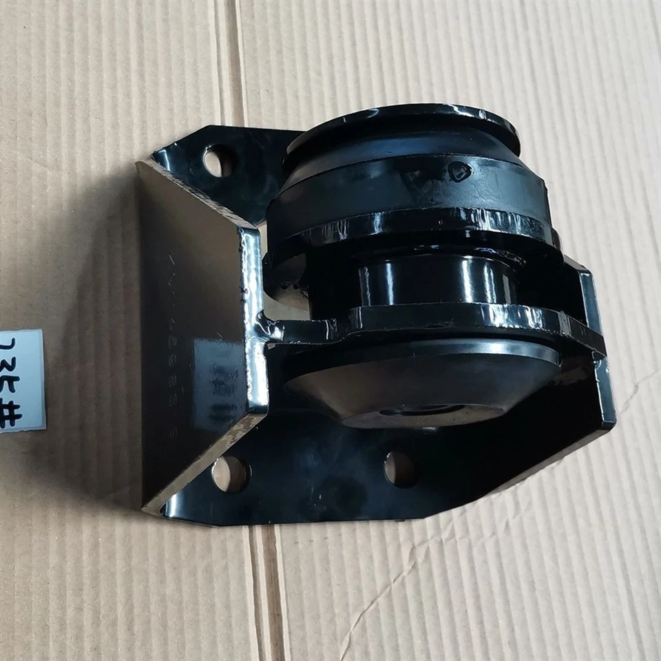 DZ9114598319 F3000 Right Front Engine Mount with Bracket1 DZ9114598319 F3000 Right Front Engine Mount with Bracket1